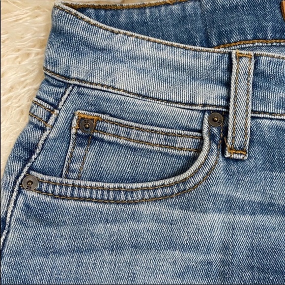 Joe’s Jeans The Finn Bermuda Cutoff Shorts - Picture 5 of 12